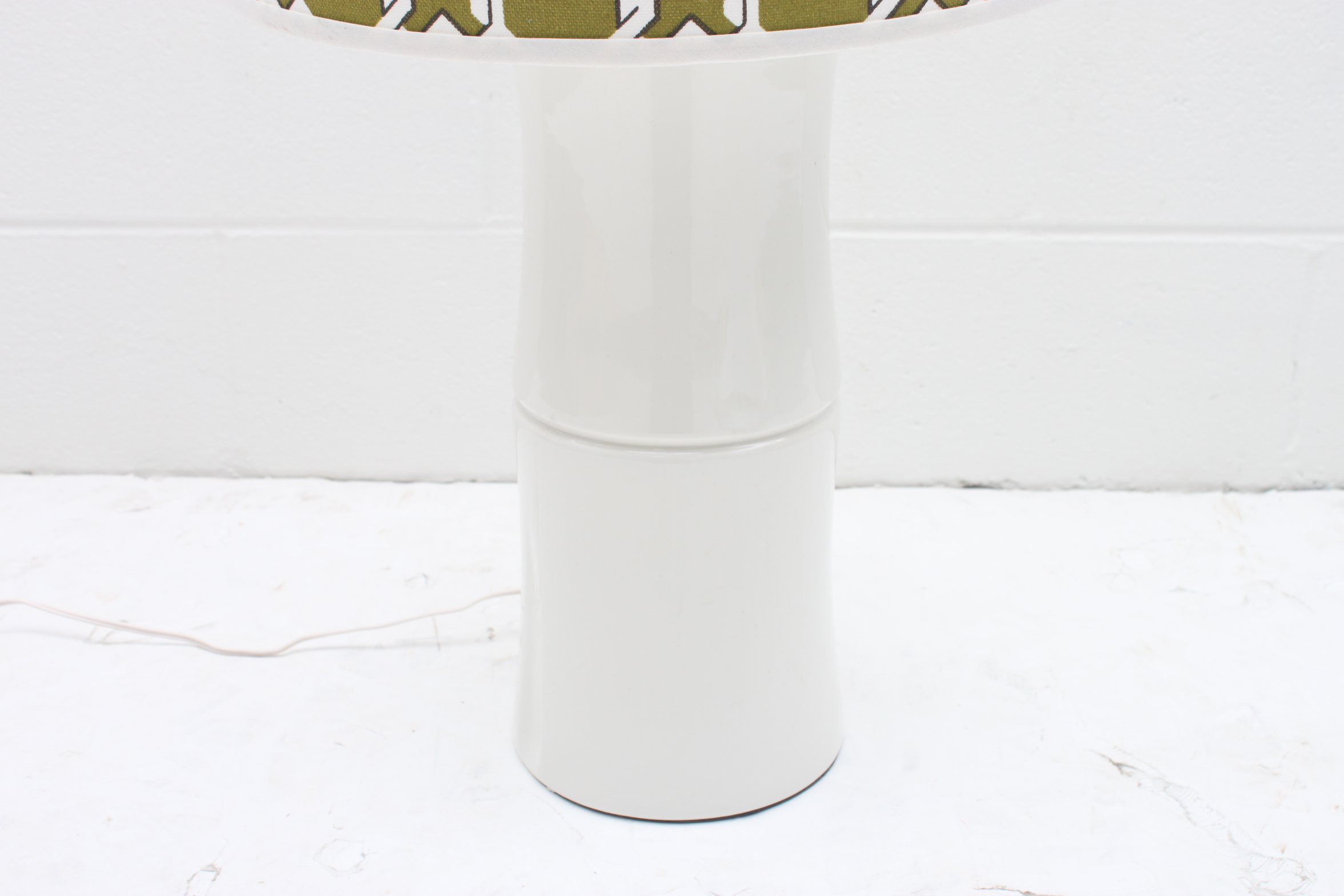 White Ceramic Table Lamp