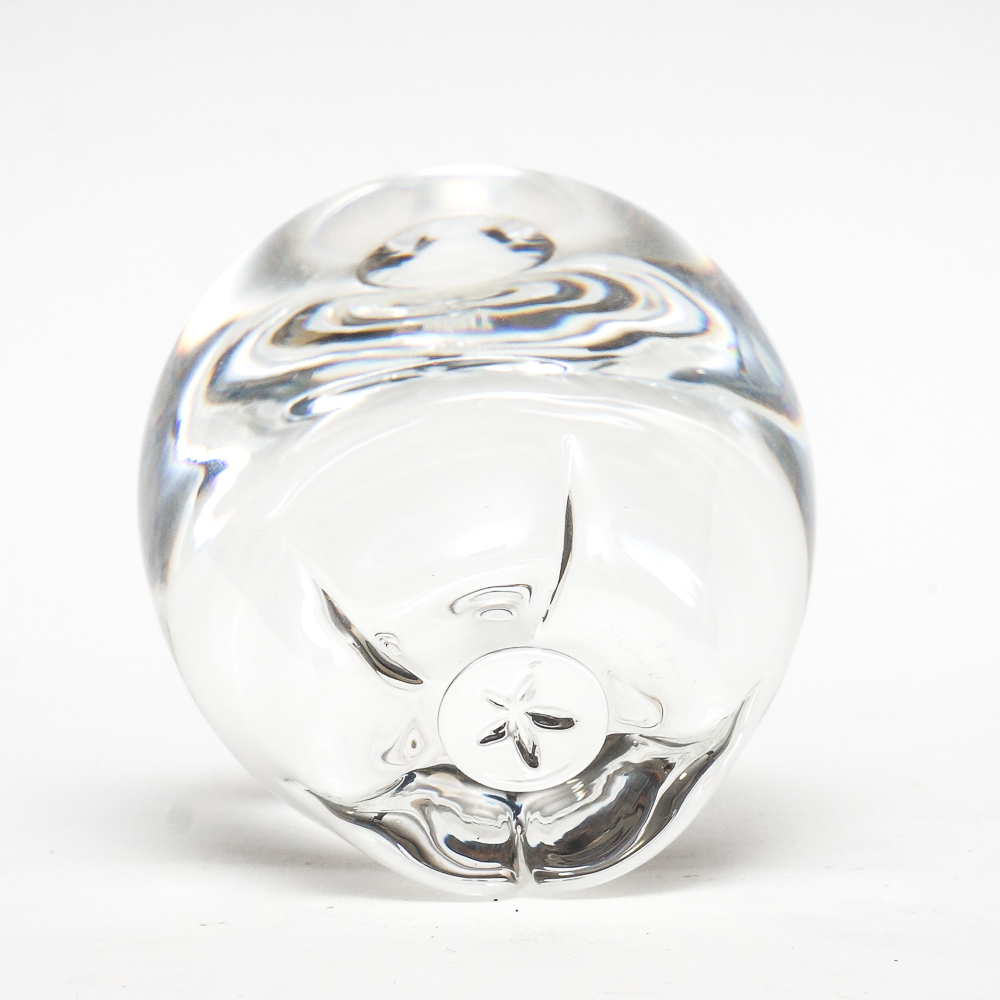 Steuben Apple Paperweight