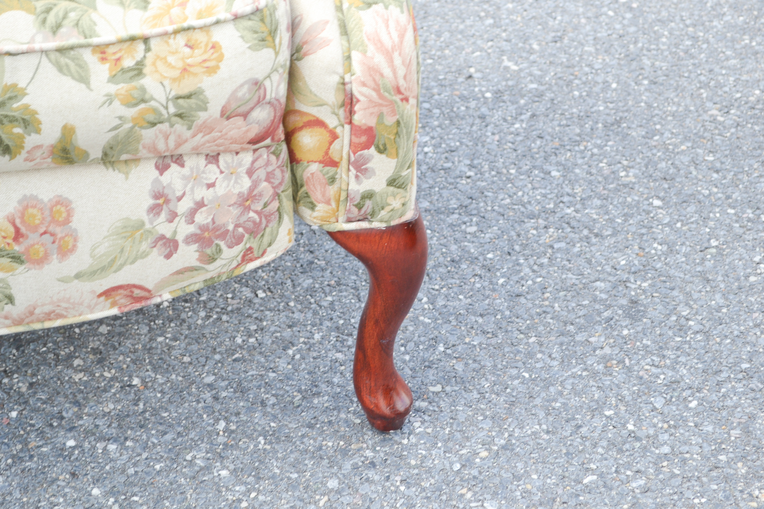 Queen Anne Style Wingback Reclining Chair