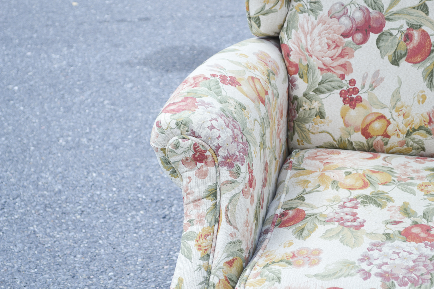 Queen Anne Style Wingback Reclining Chair