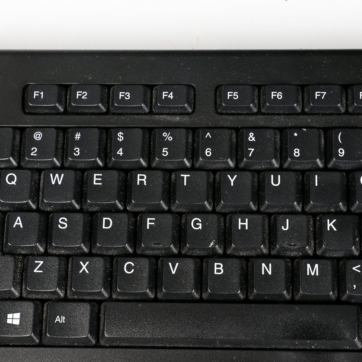 HP Desktop Pavillion 500PC Computer with Viewsonic Windows Screen