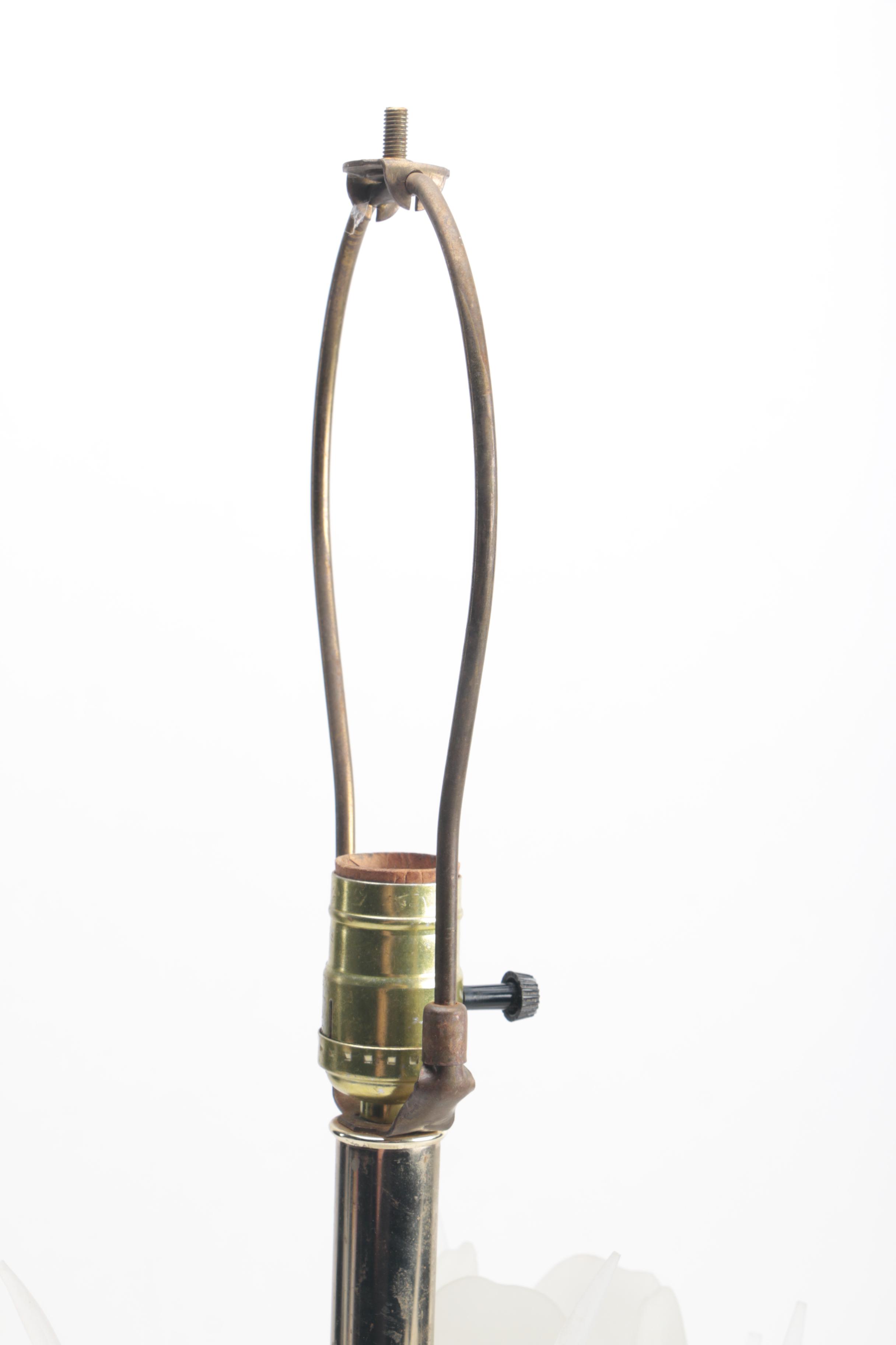 Modern White Plastic Tulip Table Lamp