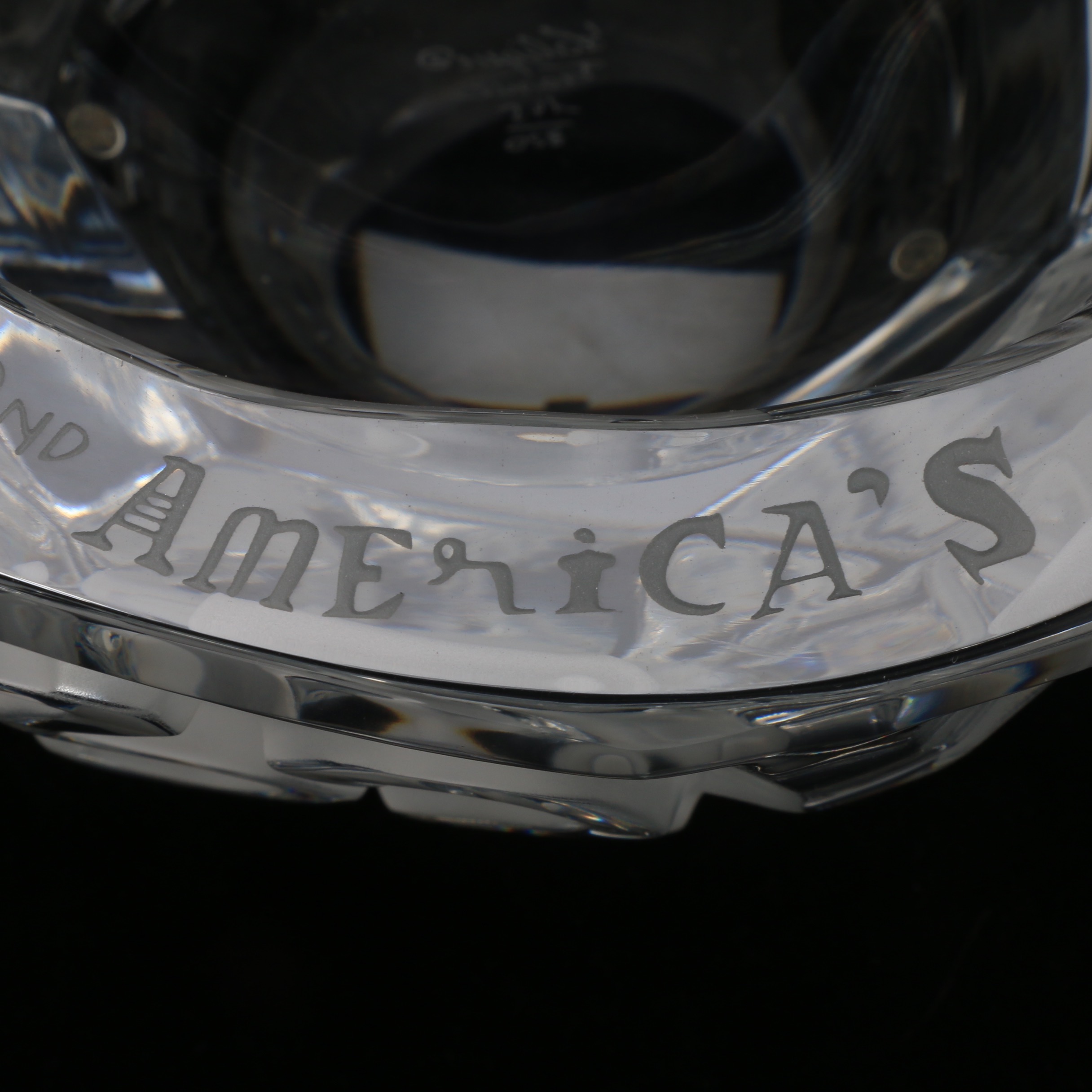 Lalique Crystal Limited Edition "Vase 32" for the 32nd America's Cup Collection