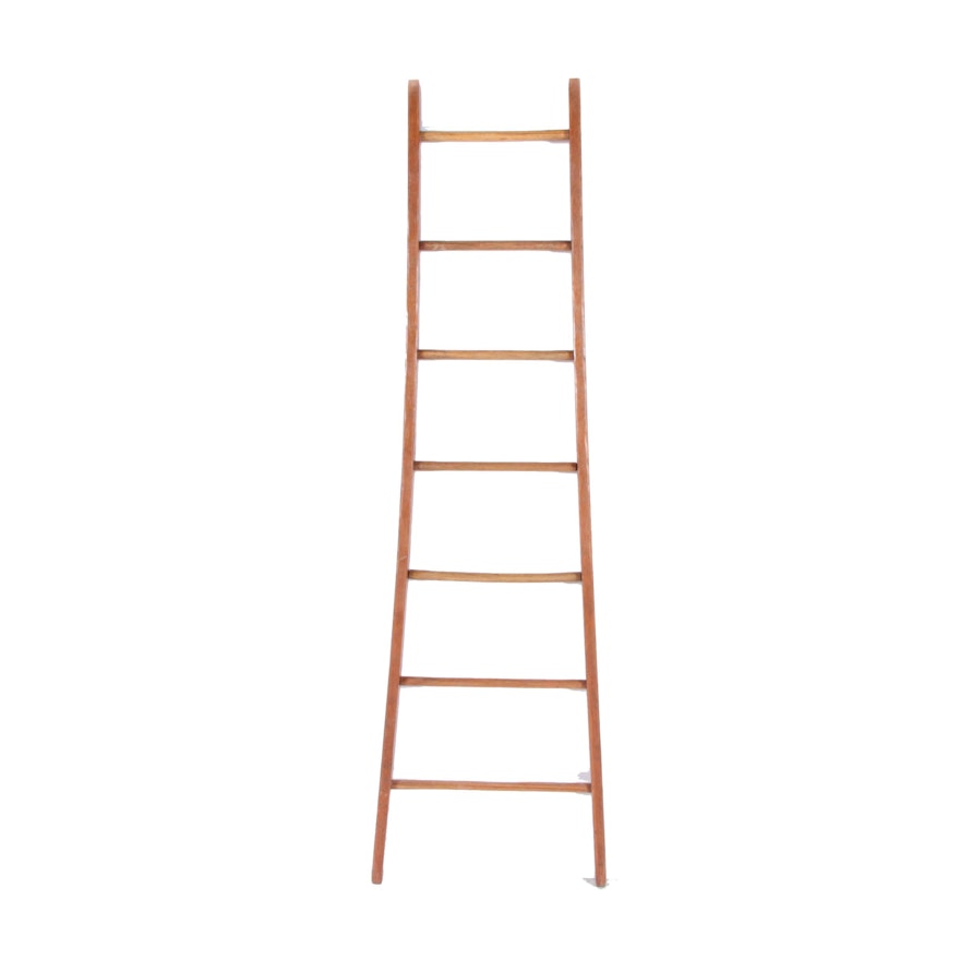Vintage Quilt Ladder