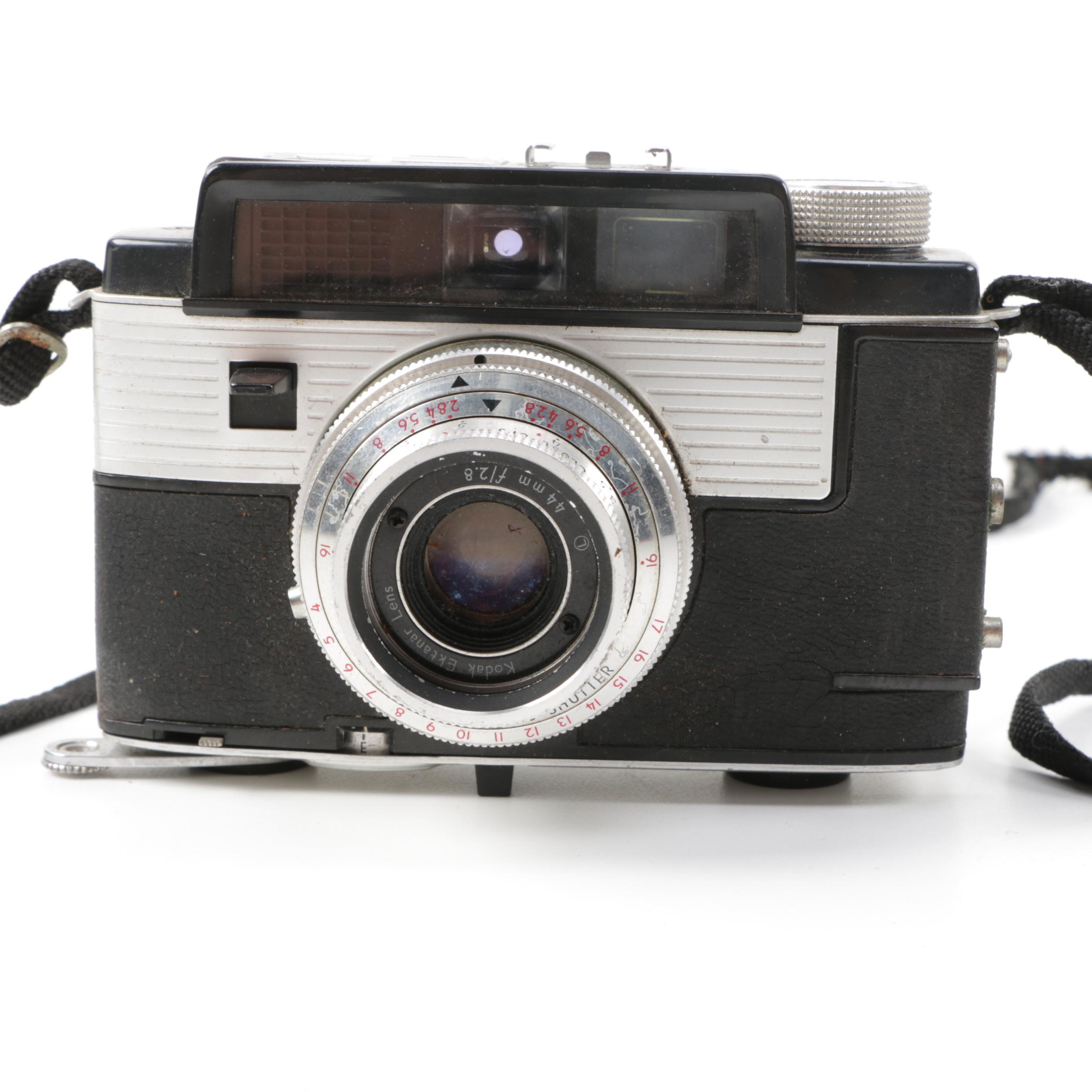 Vintage Kodak Signet 50 Camera with Leather Case