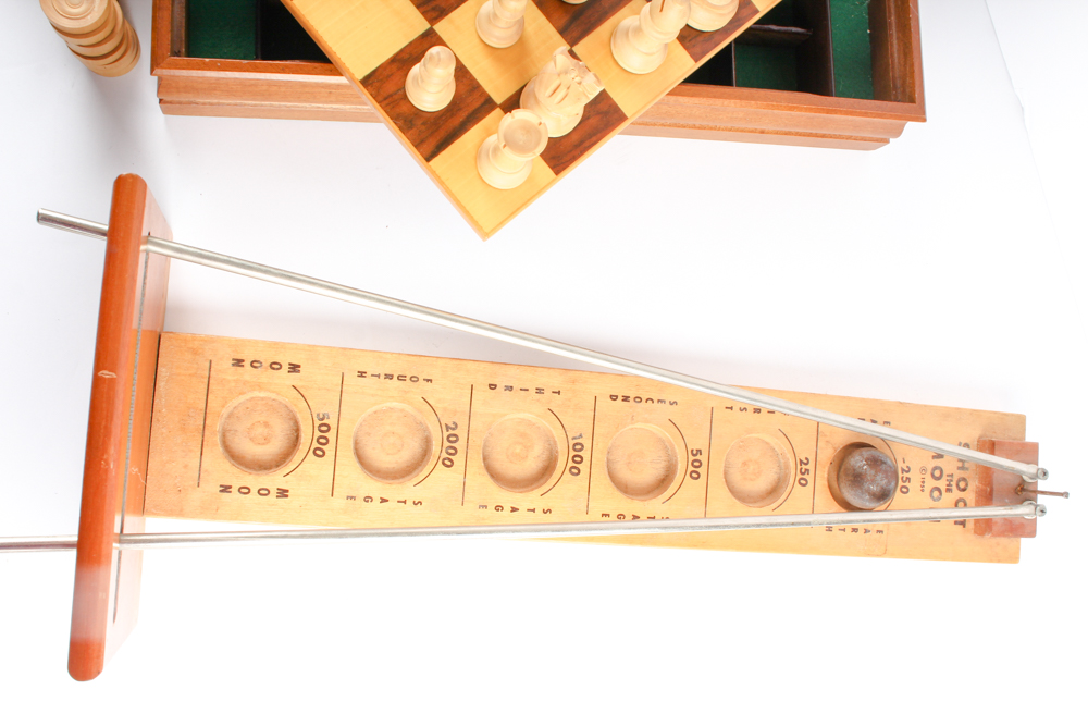 Dal Negro Convertible Chess Board with "Shoot the Moon" Game