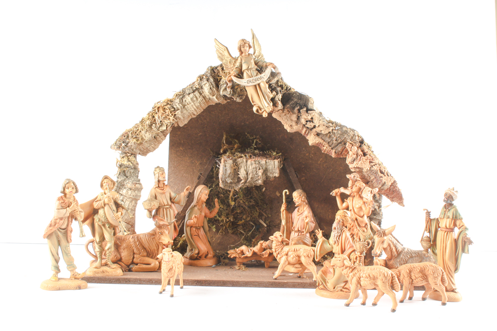 1983 Vintage Italian Fontanini Nativity Set