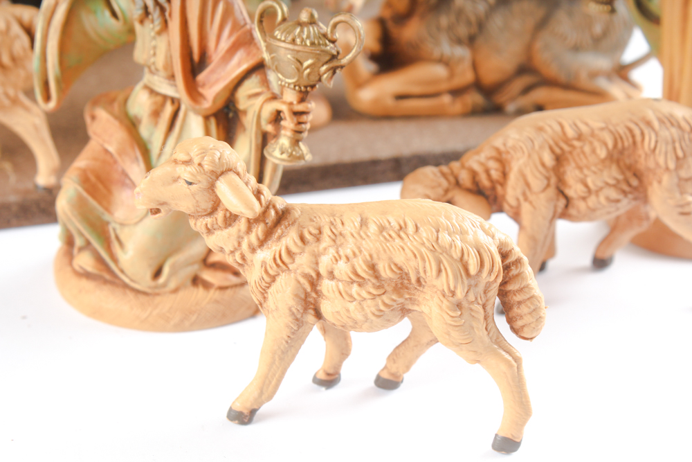 1983 Vintage Italian Fontanini Nativity Set