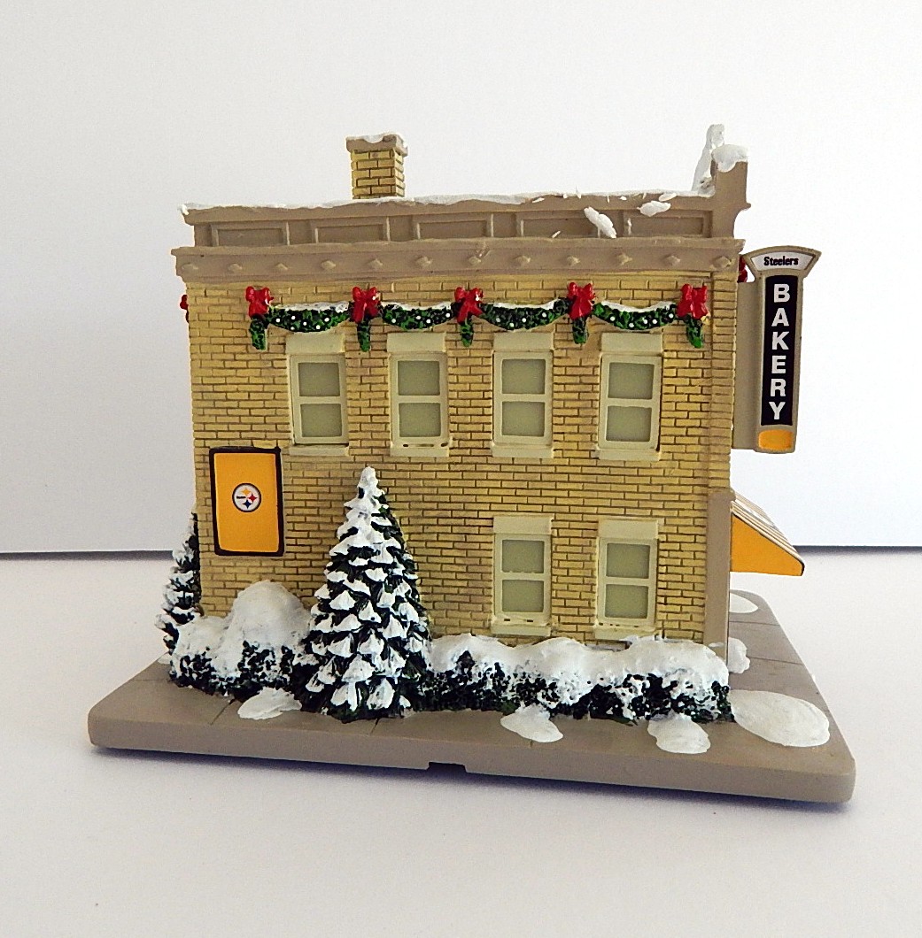Hawthorne Village NFL Pittsburgh "Steelers Bakery" Christmas Village