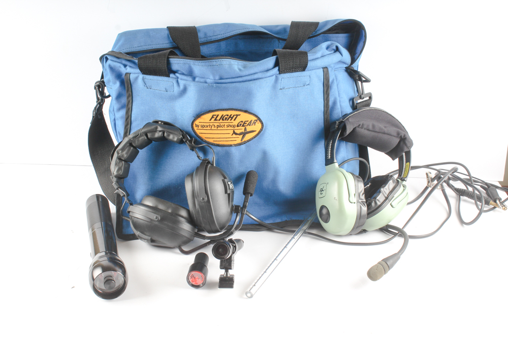 Telex 5000E and David Clark Aviation Headsets with Flight Gear