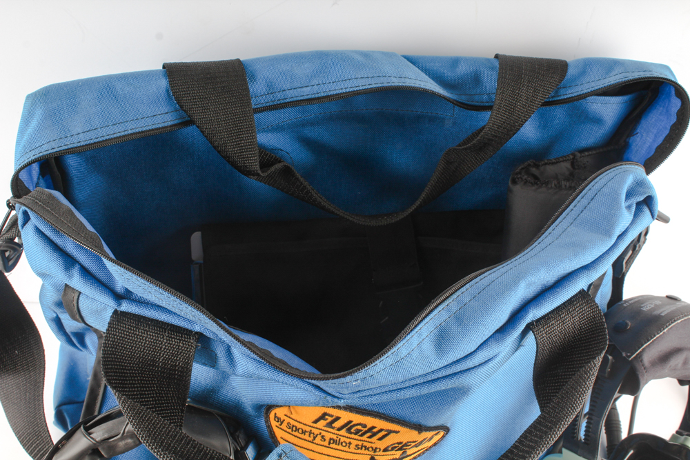 Telex 5000E and David Clark Aviation Headsets with Flight Gear