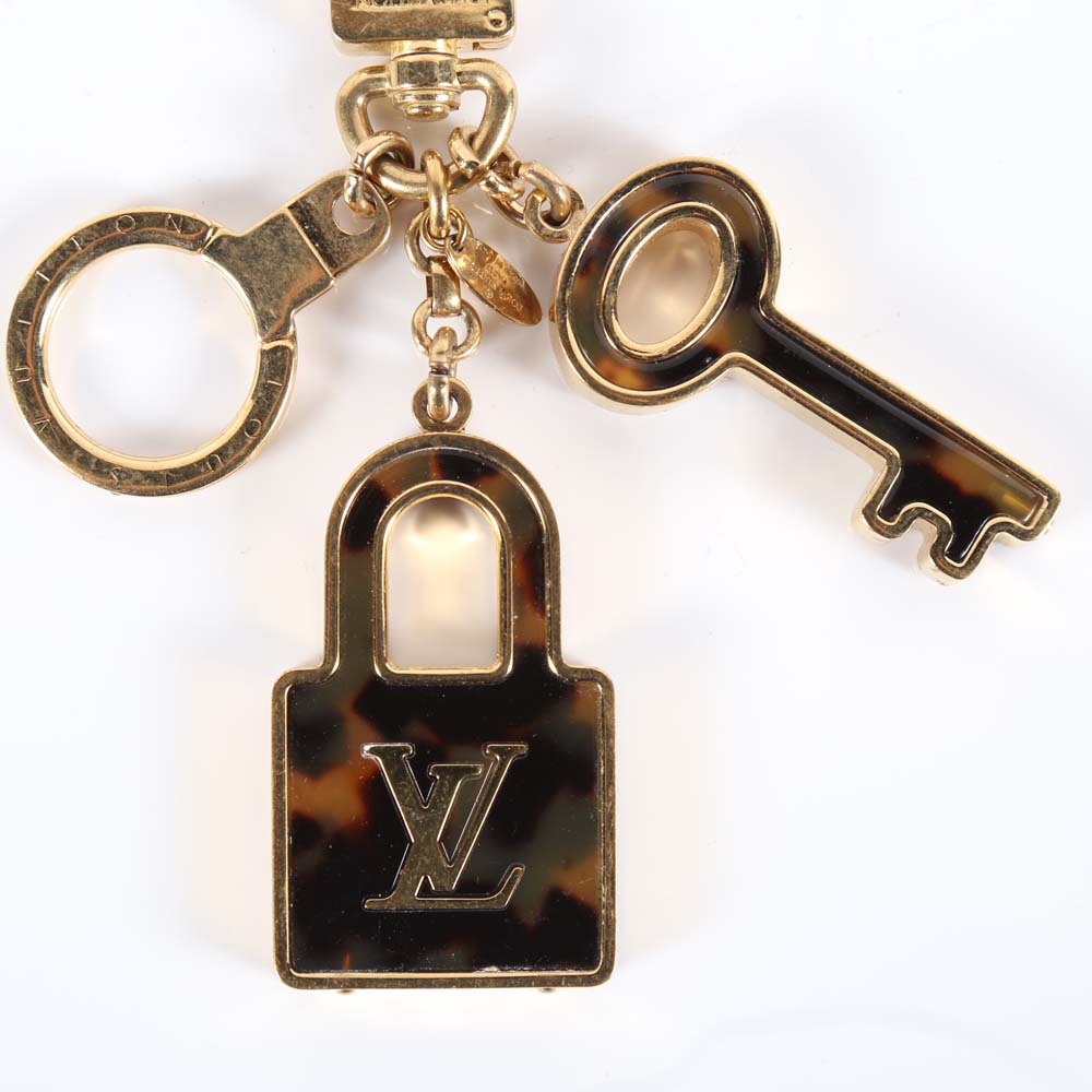 Louis Vuitton Logo Key Ring