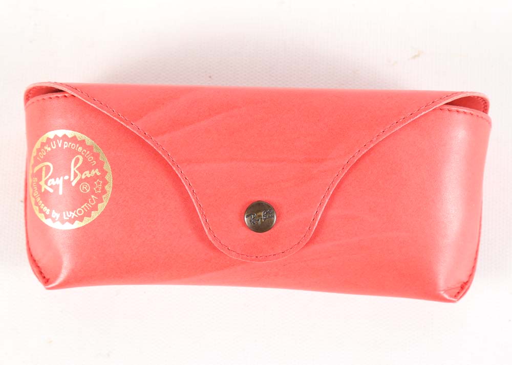 Ray-Ban Wayfarer Sunglasses