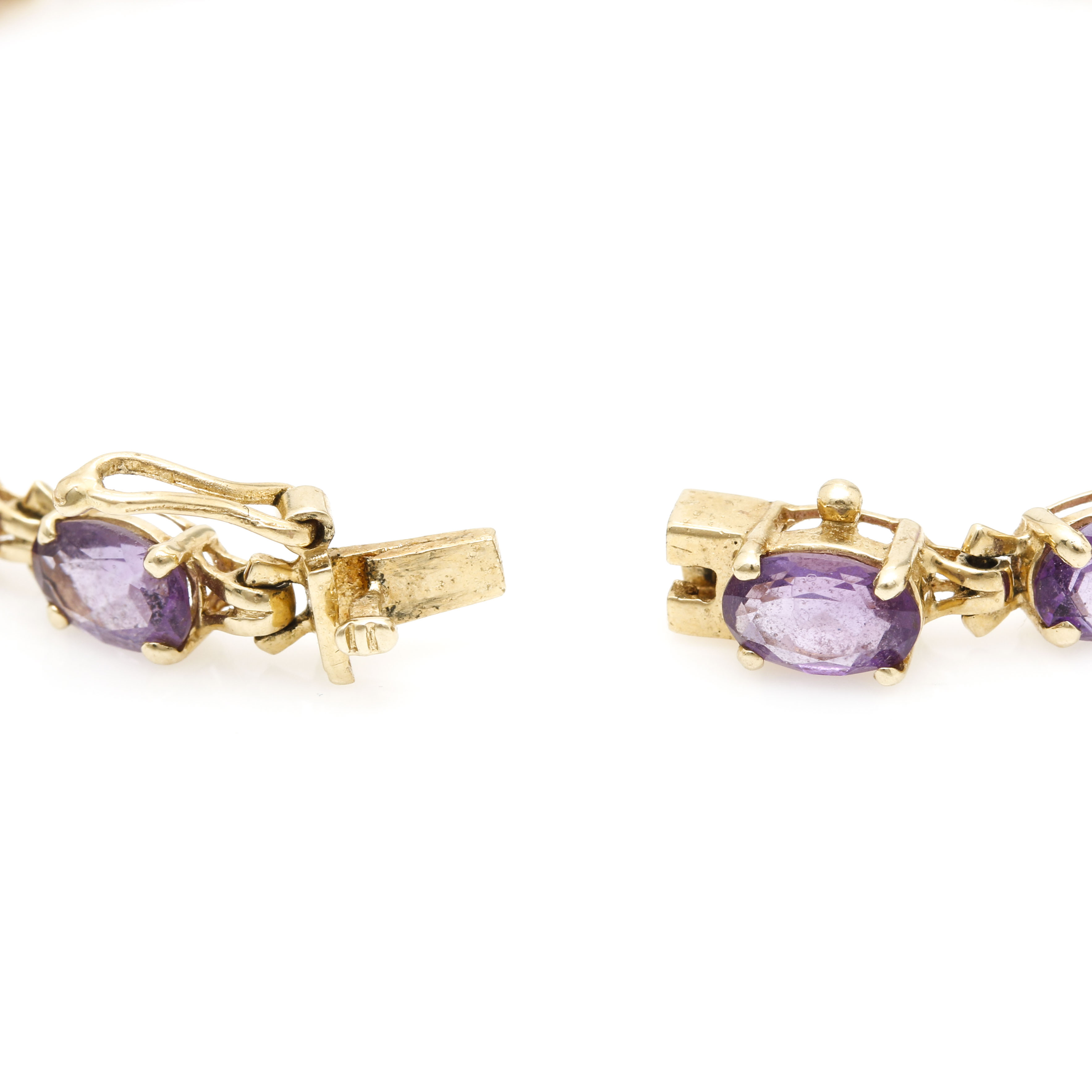 14K Yellow Gold Amethyst Bracelet