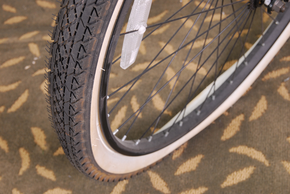 PacificCycle Men's Shorewood Cruiser Bike