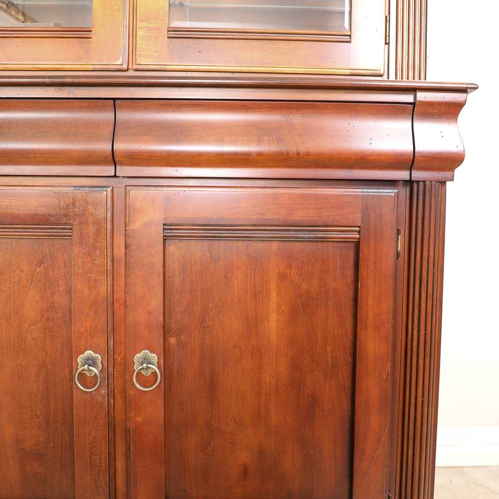 Vintage Ethan Allen Lighted China Cabinet