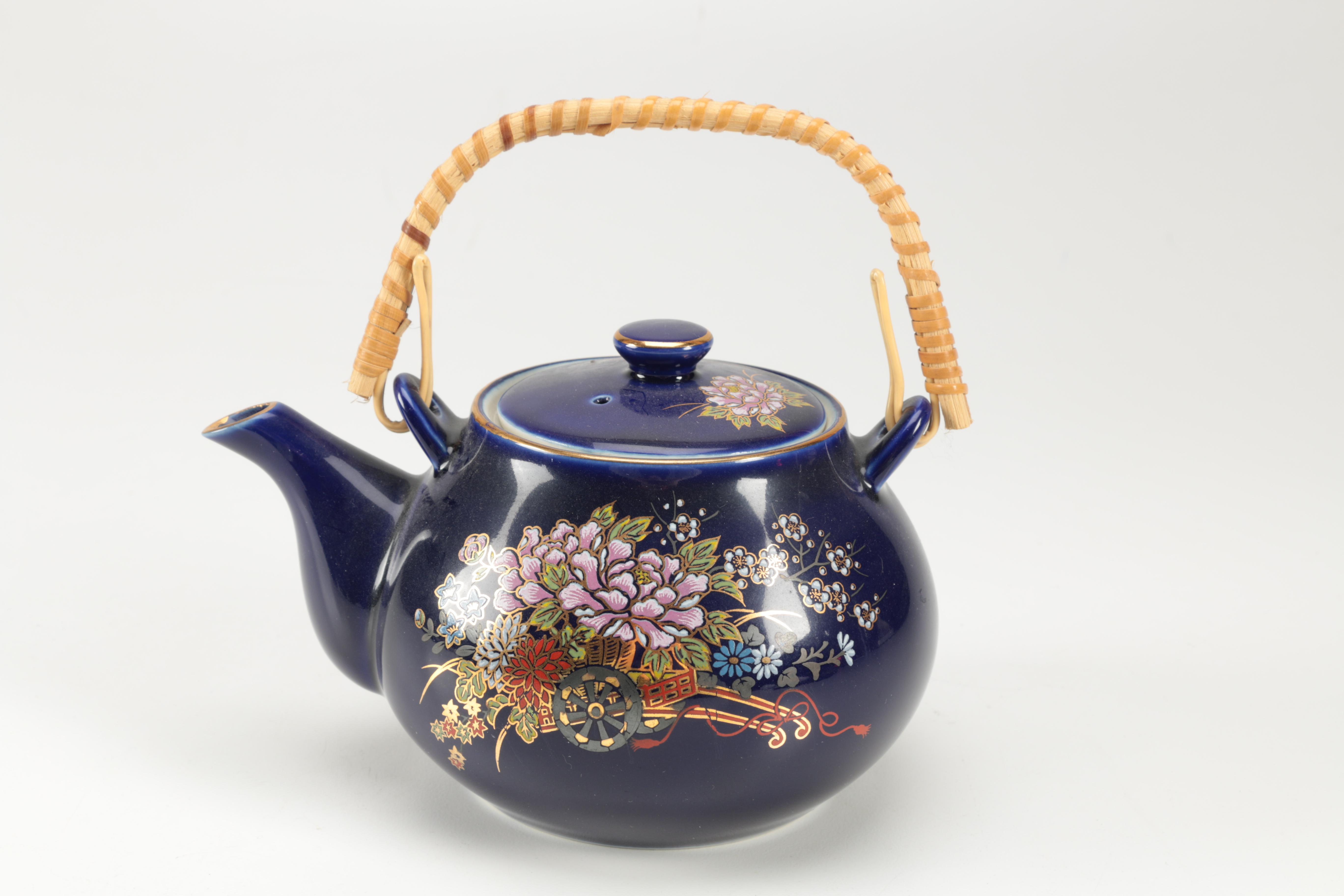 Vintage Japanese Kutani Tea set and Vase