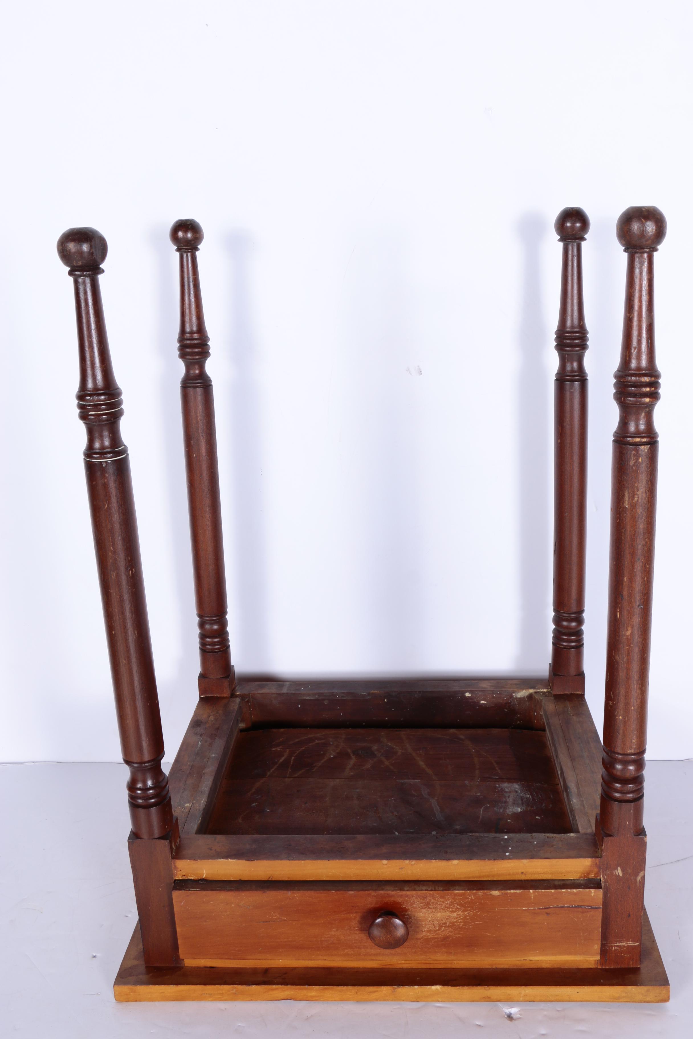 Antique Country Sheraton Style Stand with One Drawer