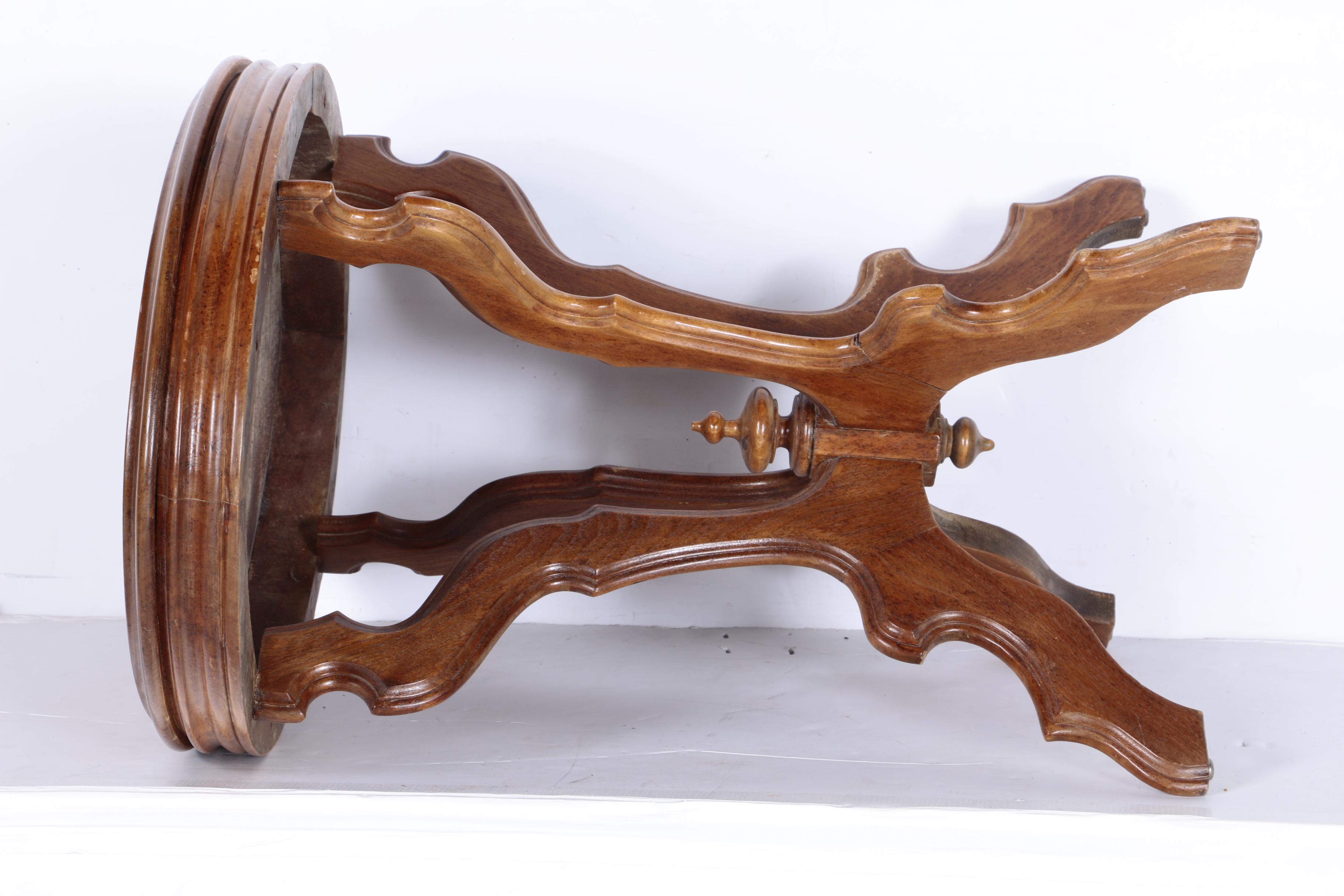 Victorian Style Oak Oval Accent Table