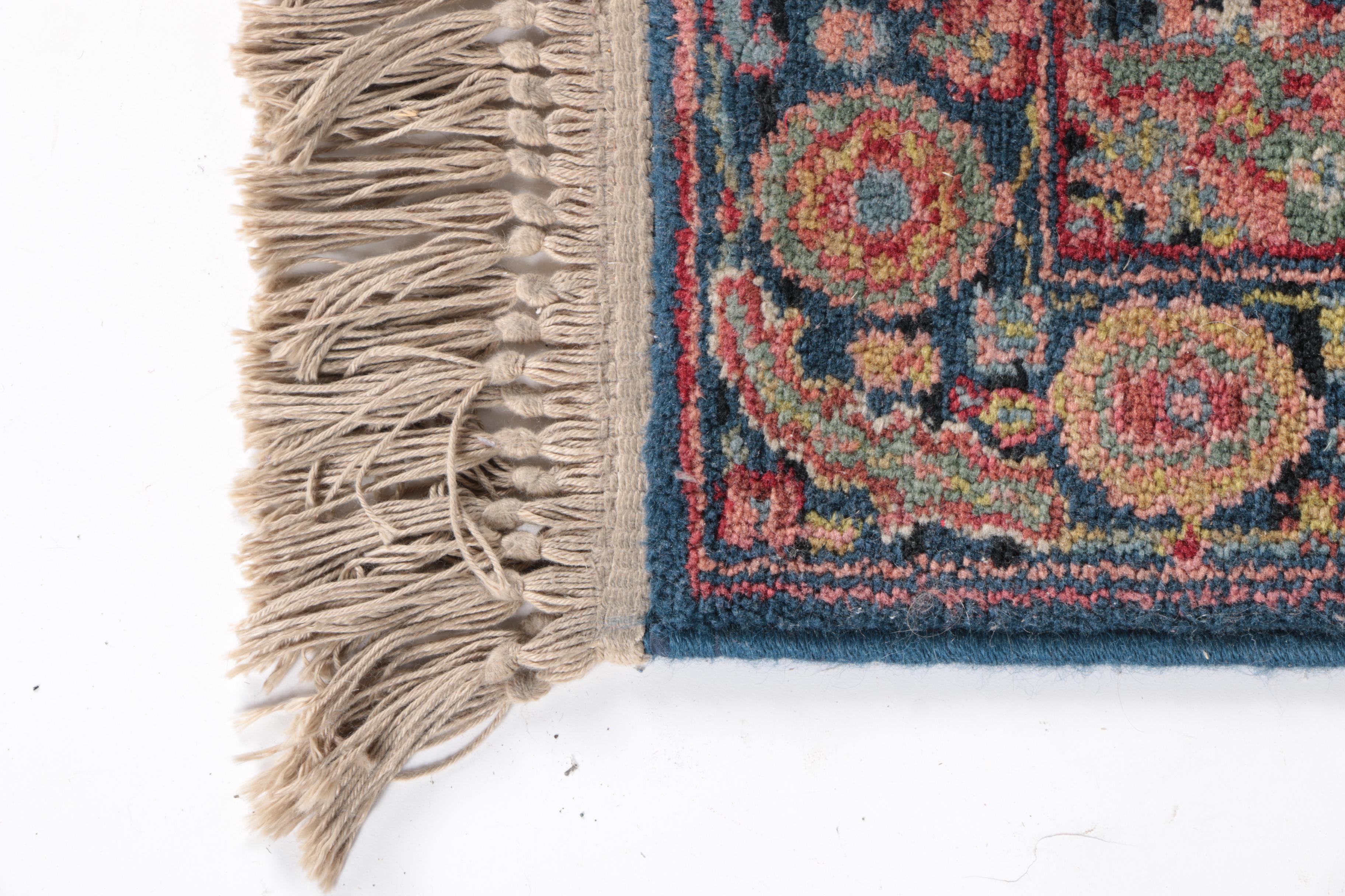 Hand-Knotted Persian Heriz Wool Accent Rug