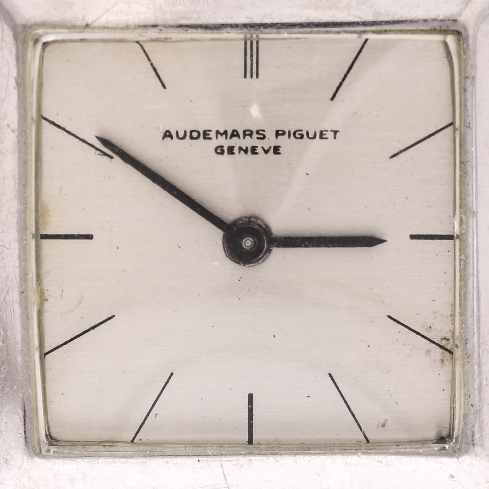 Audemars Piguet Geneve Analog Watch