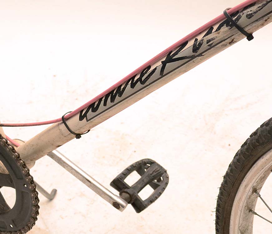 Vintage Huffy White River Ten-Speed Mountain Bike