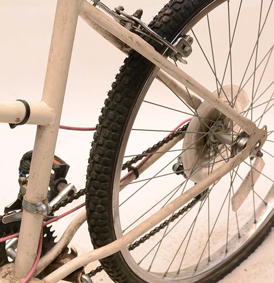 Vintage Huffy White River Ten-Speed Mountain Bike