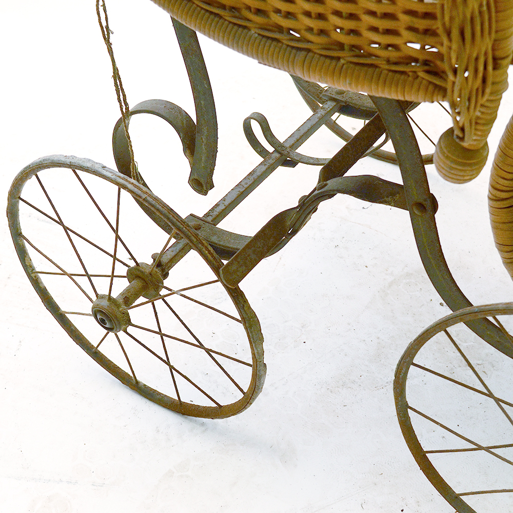 Antique Wicker Baby Buggy