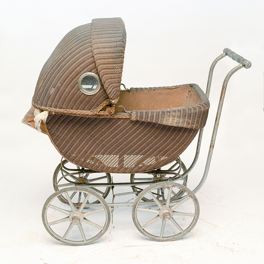 Vintage Decorative Wicker Baby Carriage
