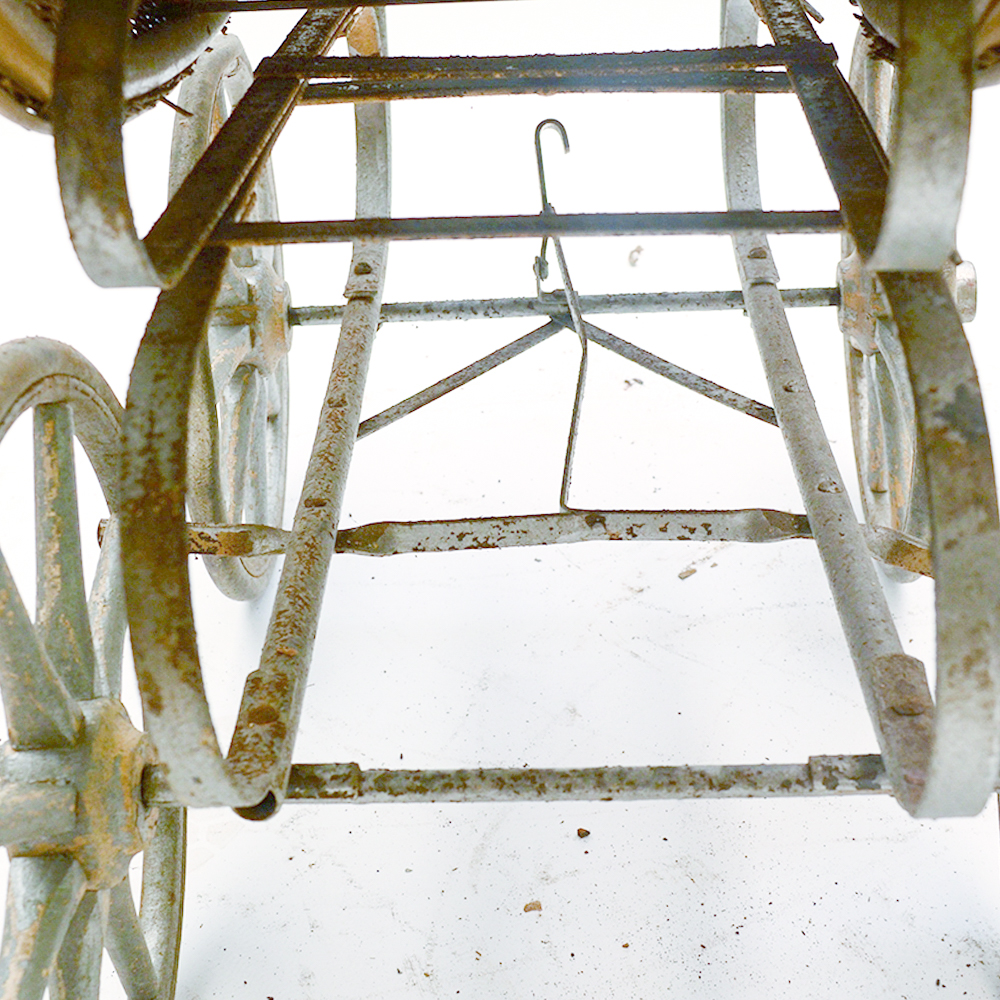 Vintage Decorative Wicker Baby Carriage