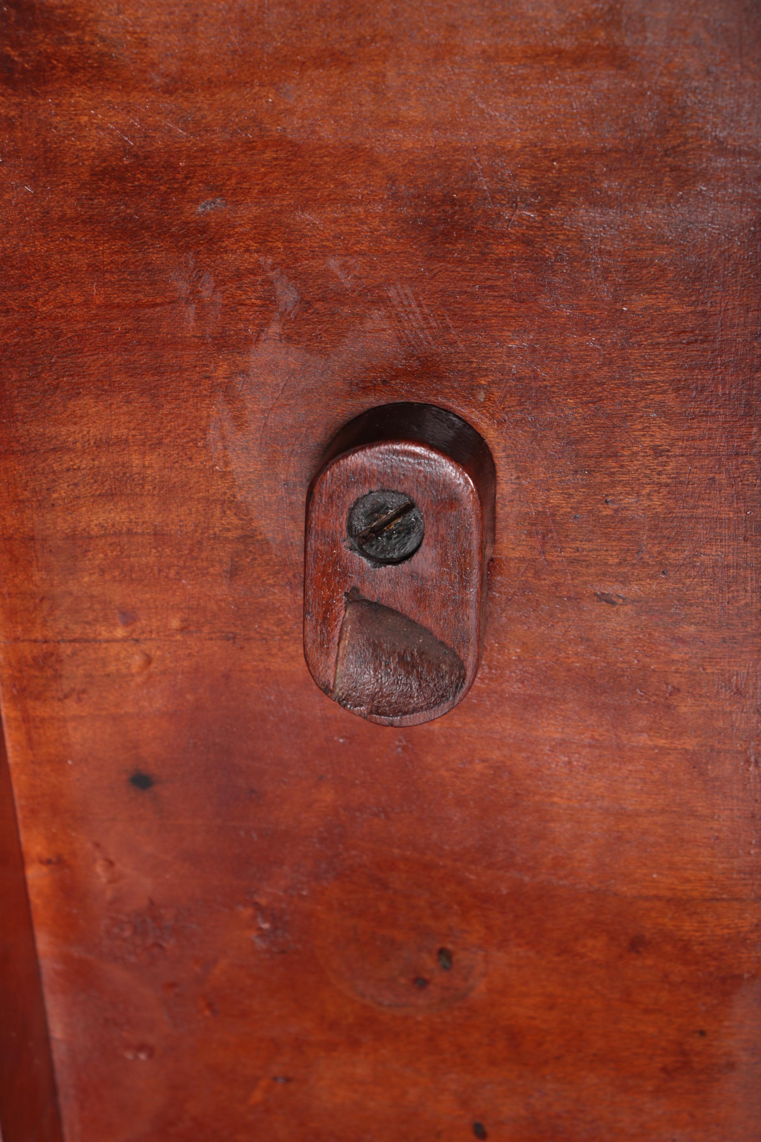 Federal Style Tilt-Top Candlestand in Cherry