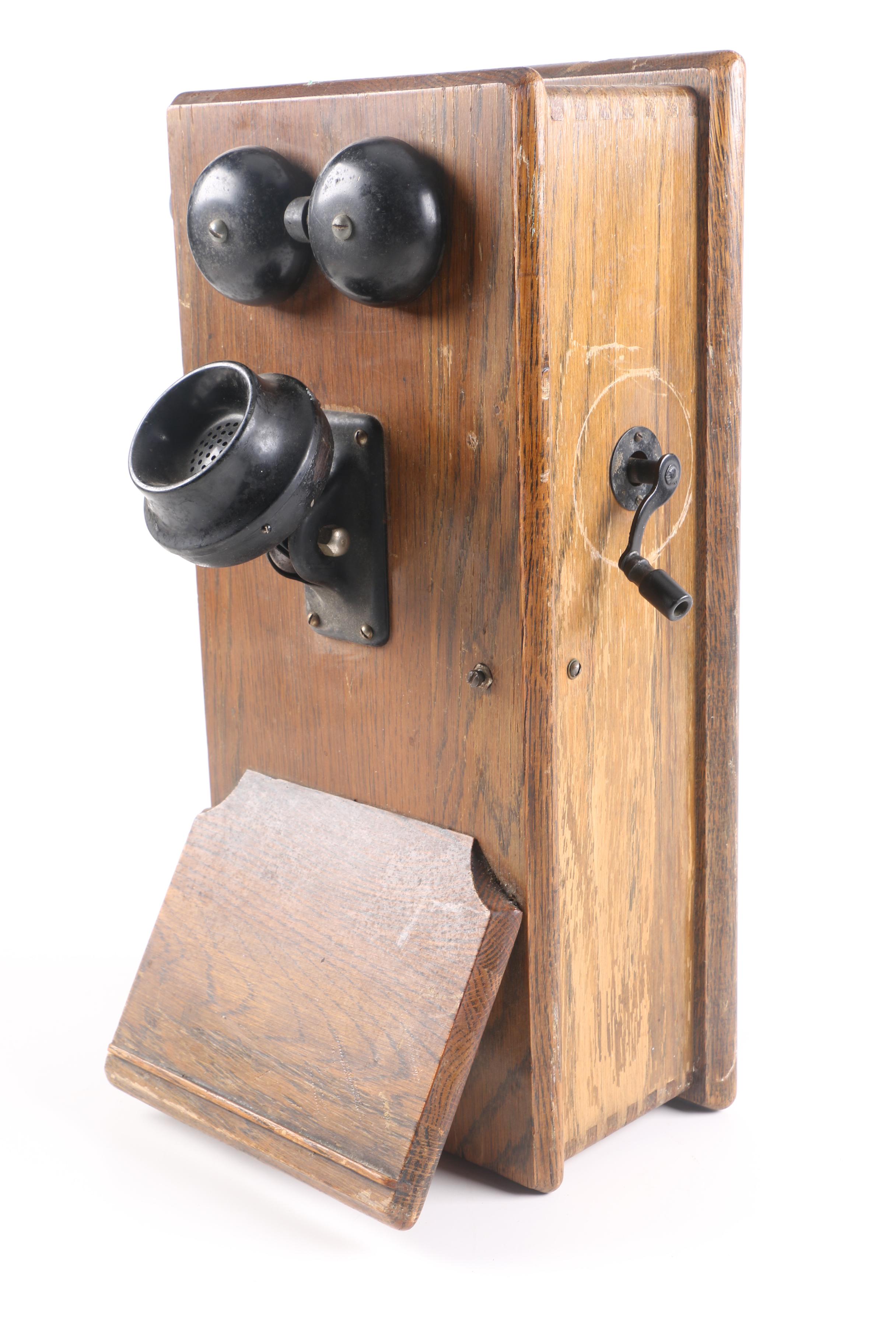 Antique Magneto Wall Compact Crank Telephone