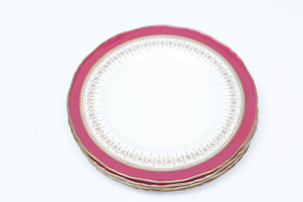 Coordinated Porcelain Tableware
