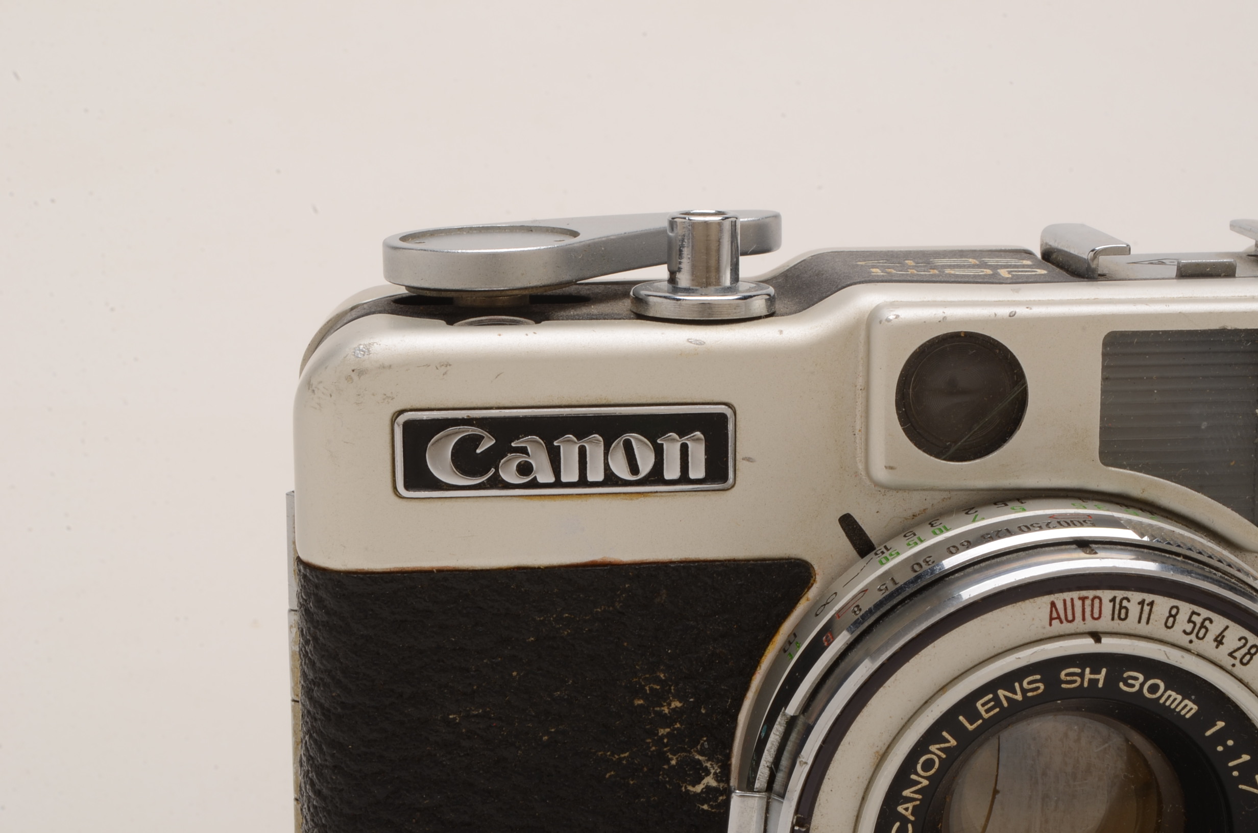 Vintage Canon Demi EE17 Camera
