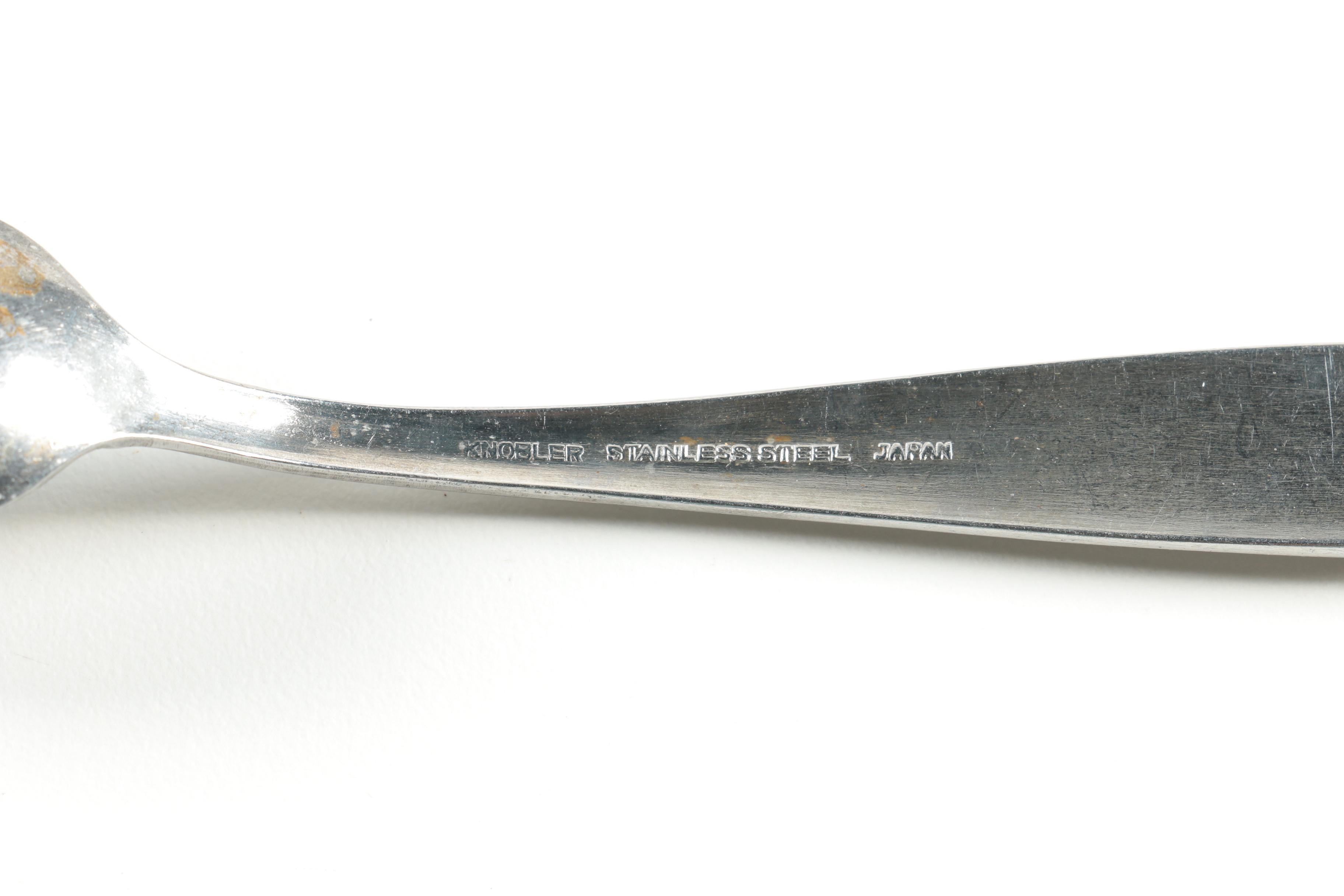 Regent Sheffield Stainless Steak Knife Set and Oneida Serving Pieces