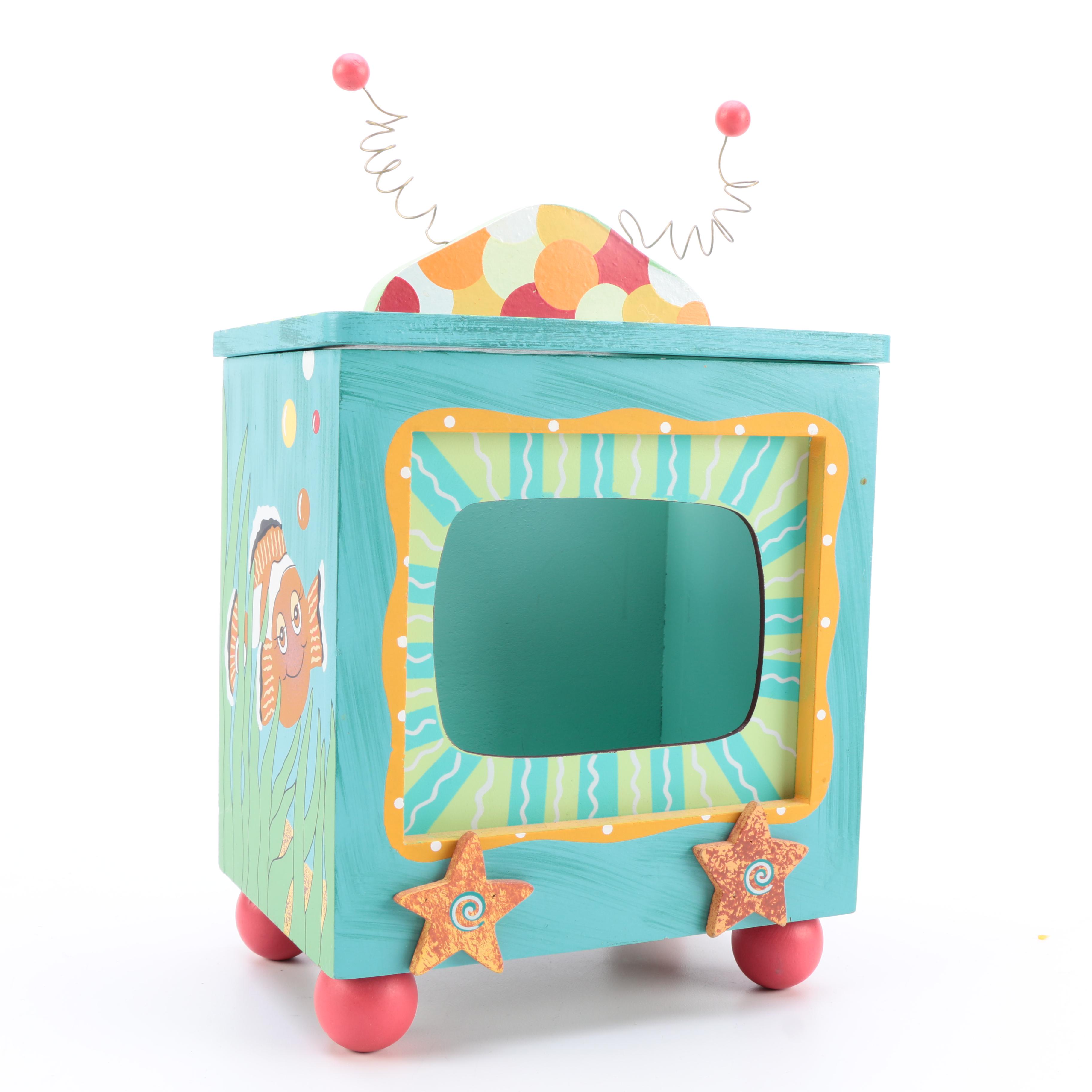 Aquatic-Themed Wood TV Fish Aquarium Housing