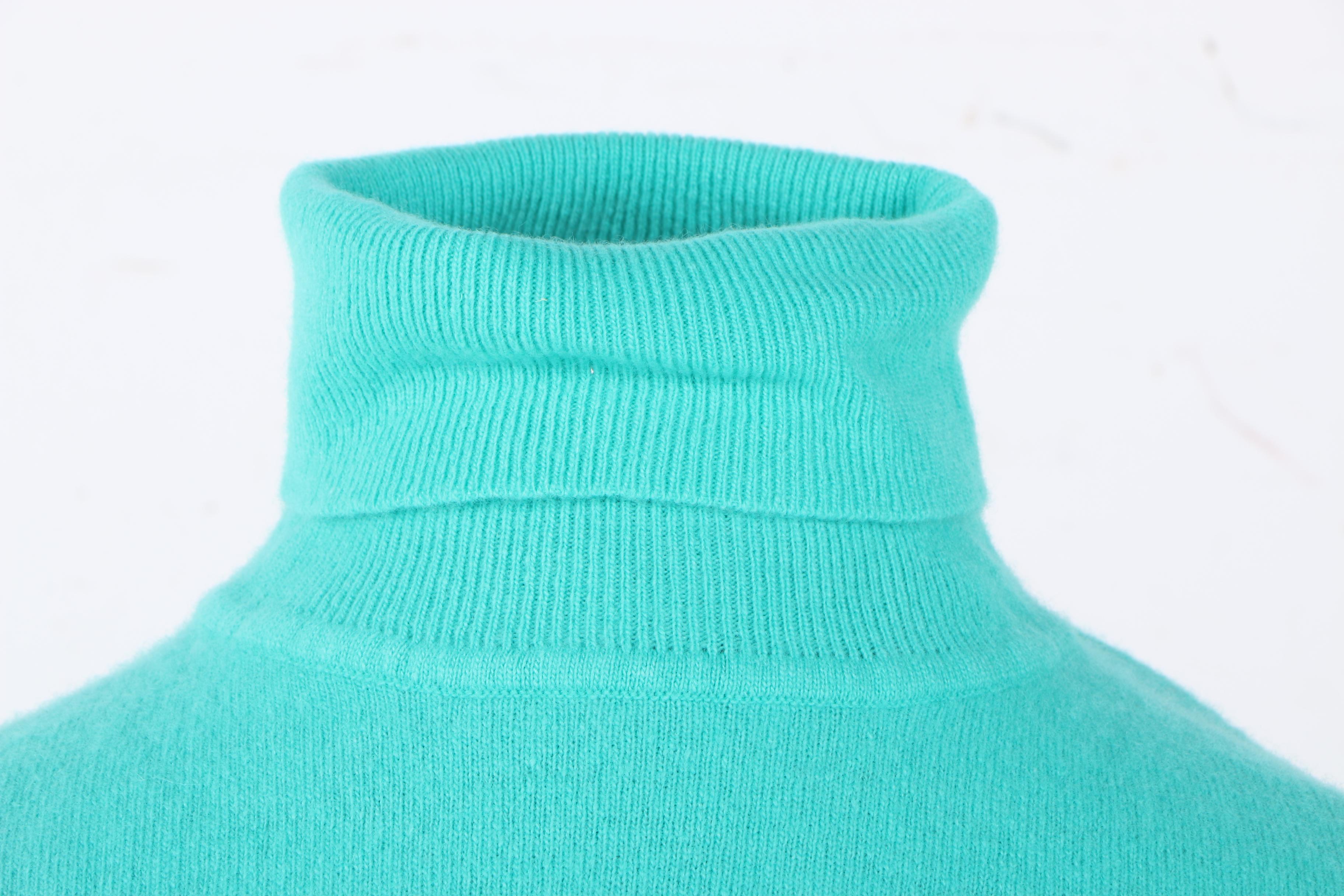 Cashmere Turtle Neck Sweaters