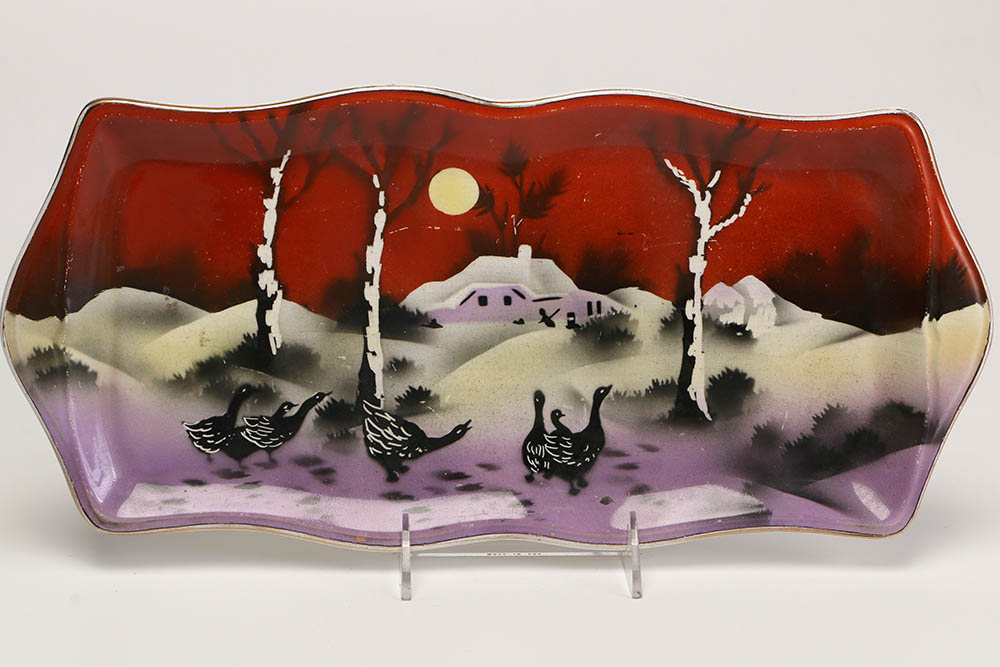 Vintage Porcelain Tableware Collection