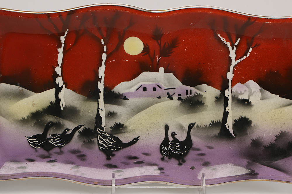 Vintage Porcelain Tableware Collection