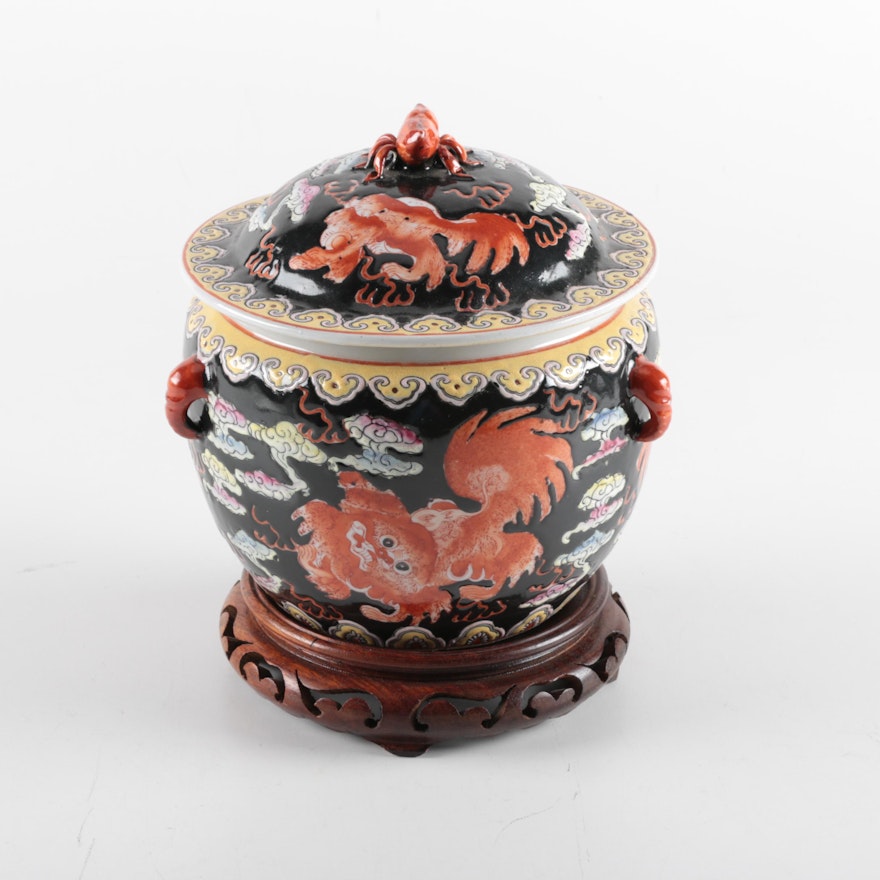 Chinese Lidded Vessel and Stand