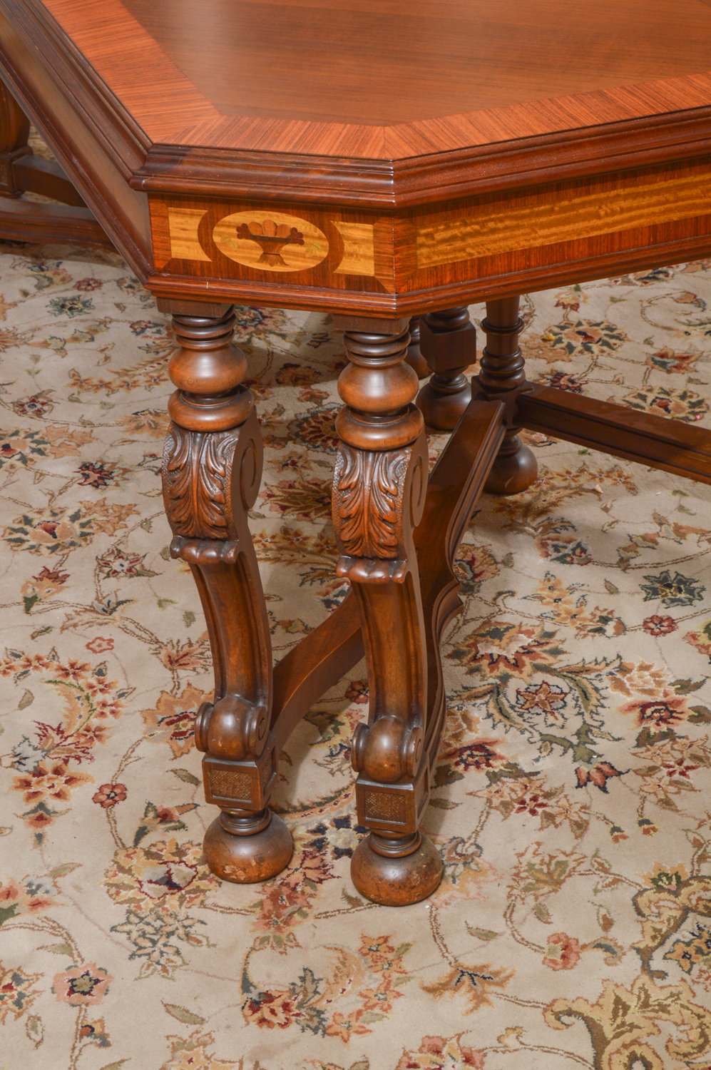 Jacobean Style Expandable Dining Room Table with Dining Chairs