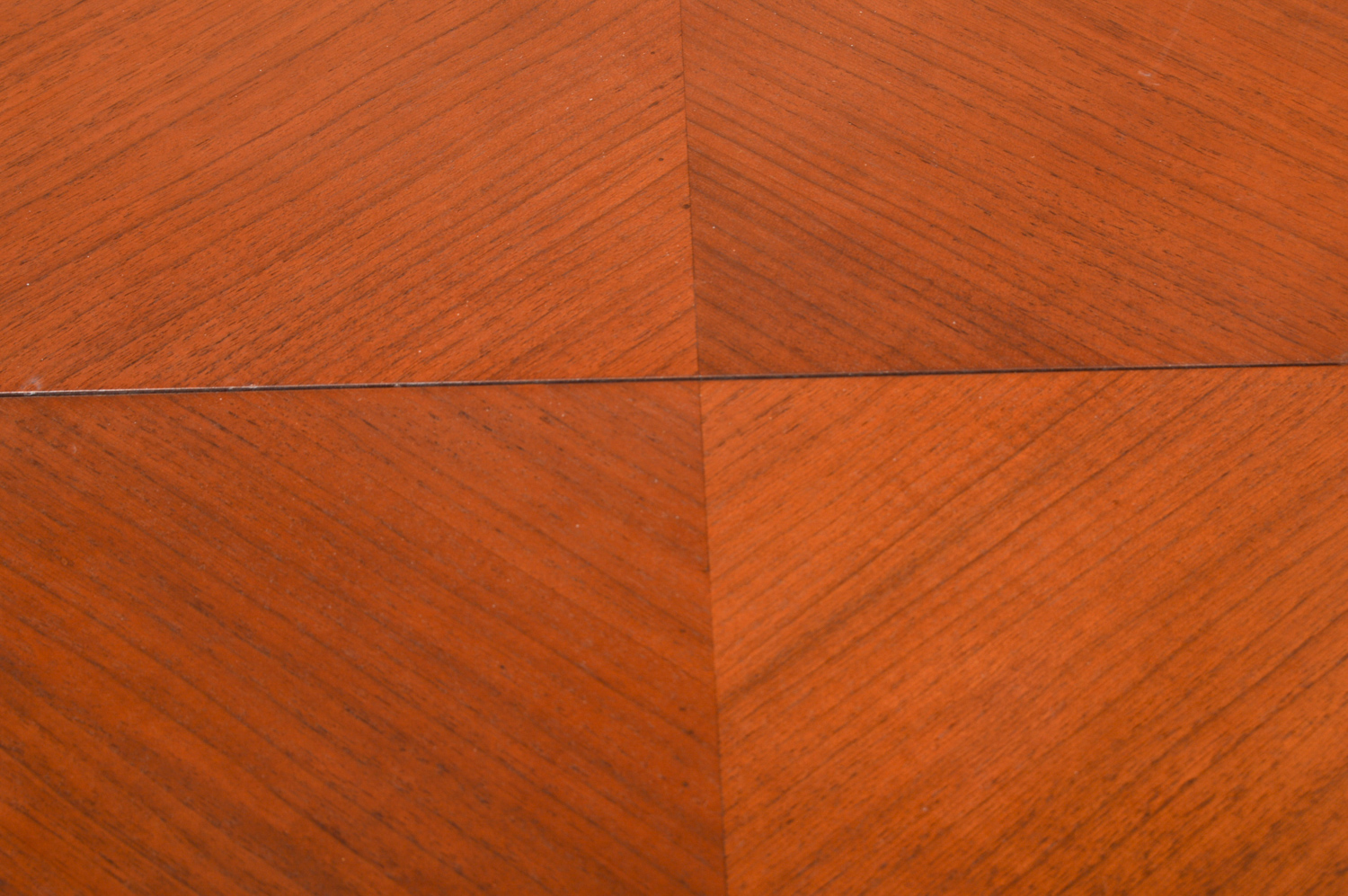 Jacobean Style Expandable Dining Room Table with Dining Chairs