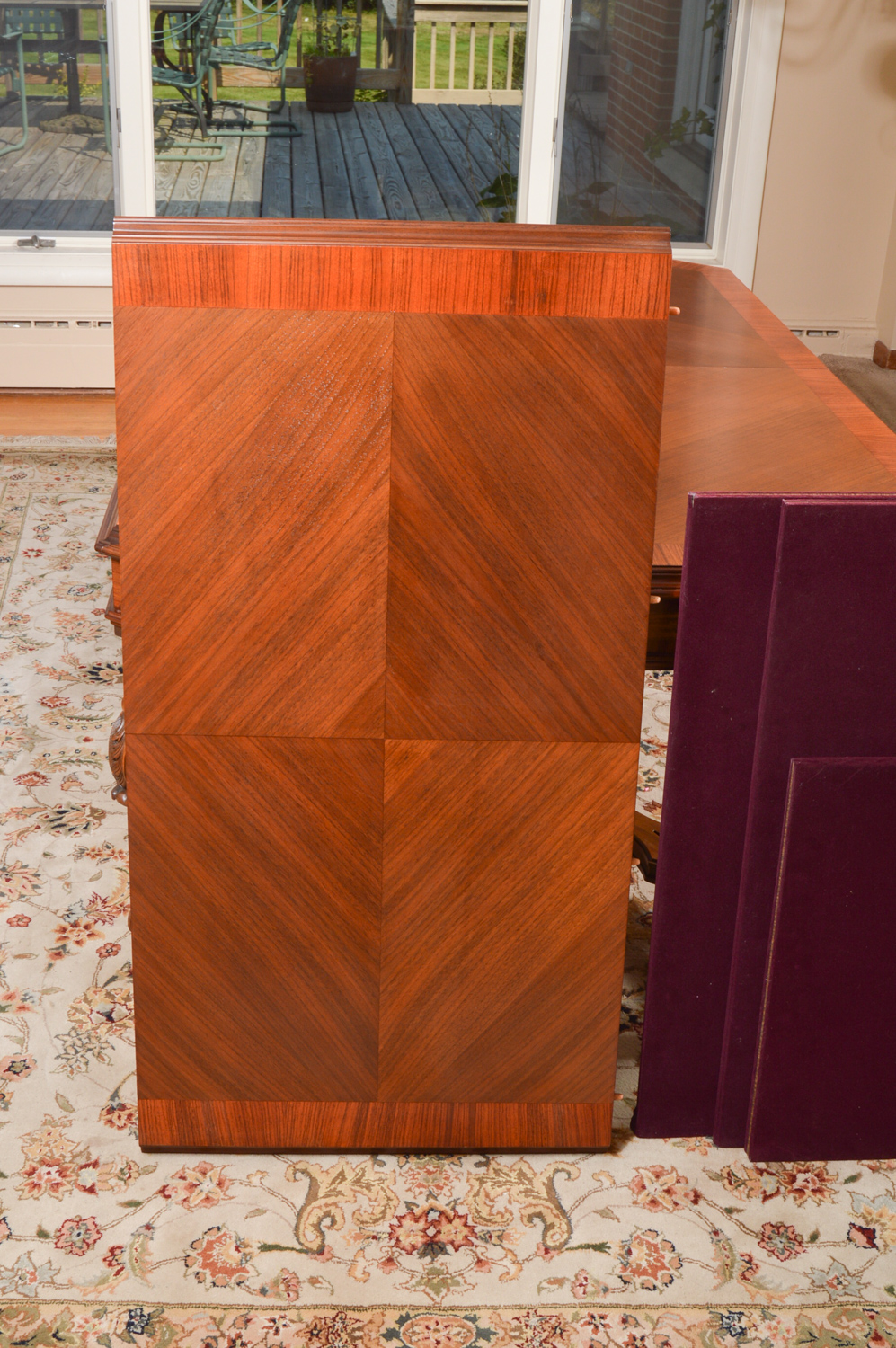 Jacobean Style Expandable Dining Room Table with Dining Chairs