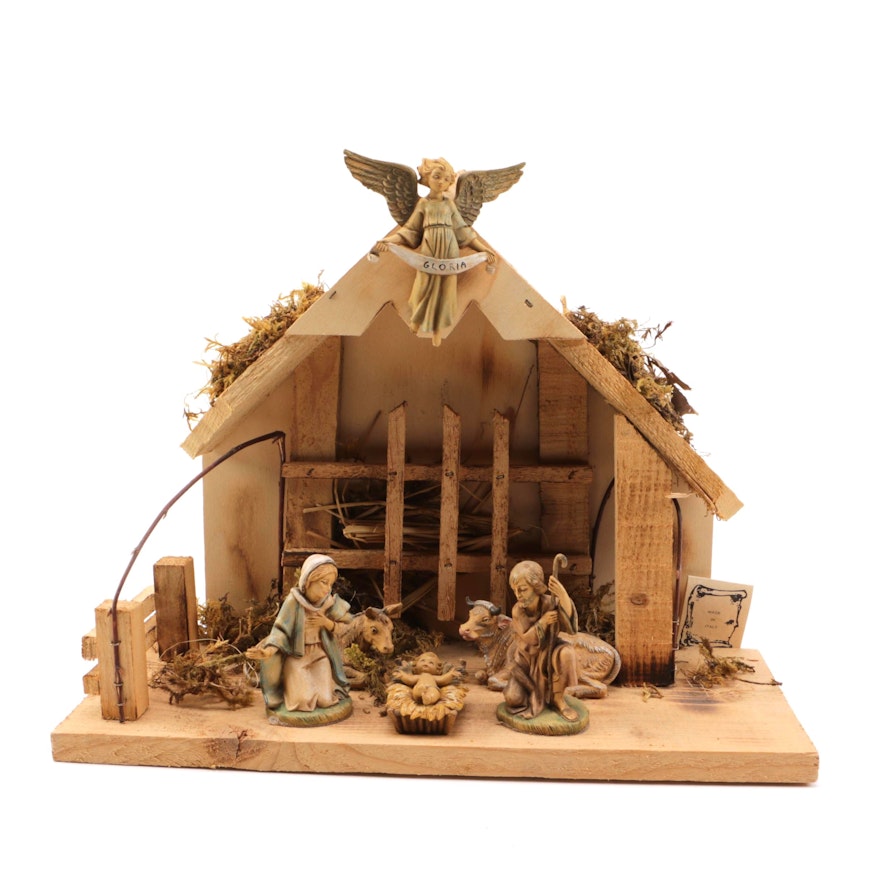 Pasquini Wooden Nativity