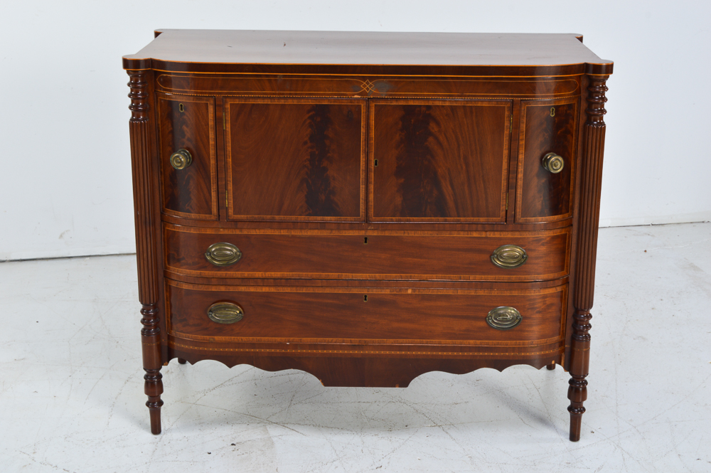 Hepplewhite Style Flame Mahogany Brandy Board, Circa Mid-1800s