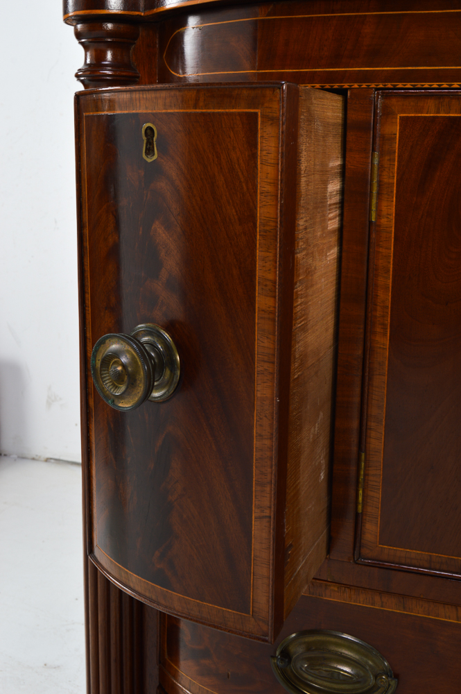 Hepplewhite Style Flame Mahogany Brandy Board, Circa Mid-1800s