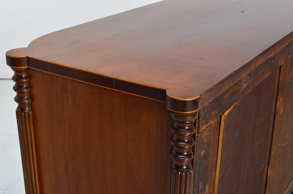 Hepplewhite Style Flame Mahogany Brandy Board, Circa Mid-1800s