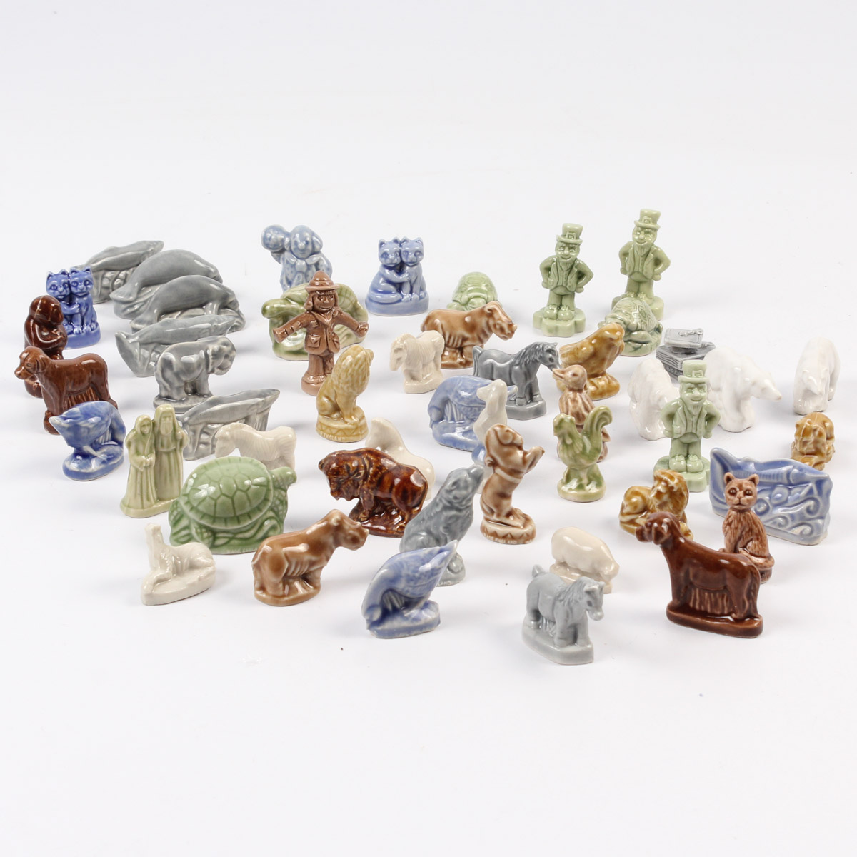 Wade Red Rose Tea Figurines