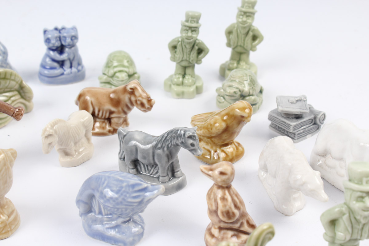 Wade Red Rose Tea Figurines