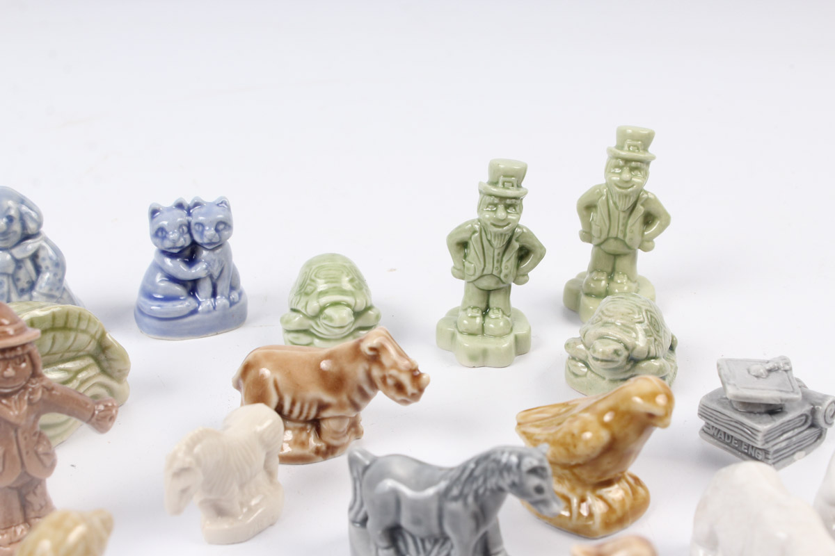 Wade Red Rose Tea Figurines